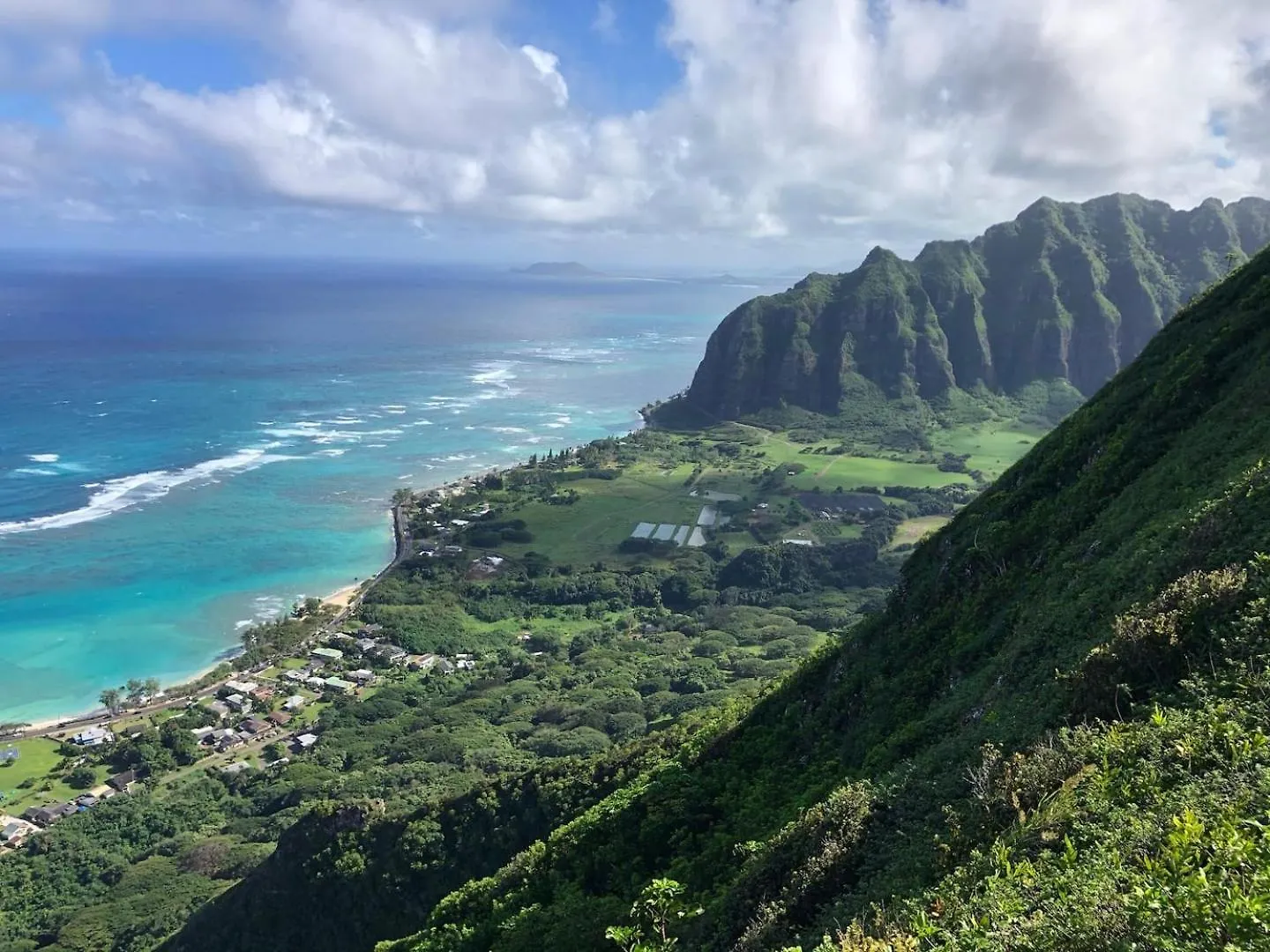 Paradise Getaway Only 2-Min Drive From The Beach! Waianae Holiday home