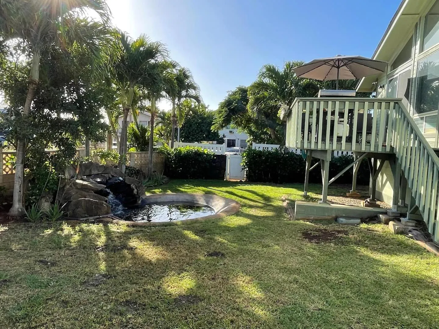 Paradise Getaway Only 2-Min Drive From The Beach! Waianae